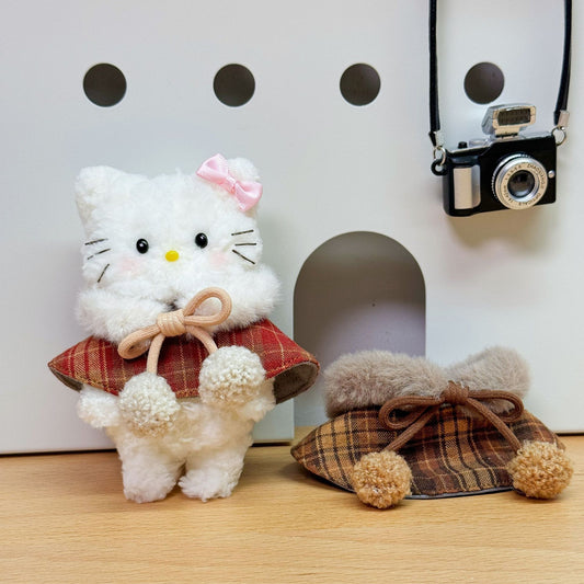 Christmas Doll Cape Plaid Faux Fur Cloak with Pom Poms for 10-15cm Plush Dolls